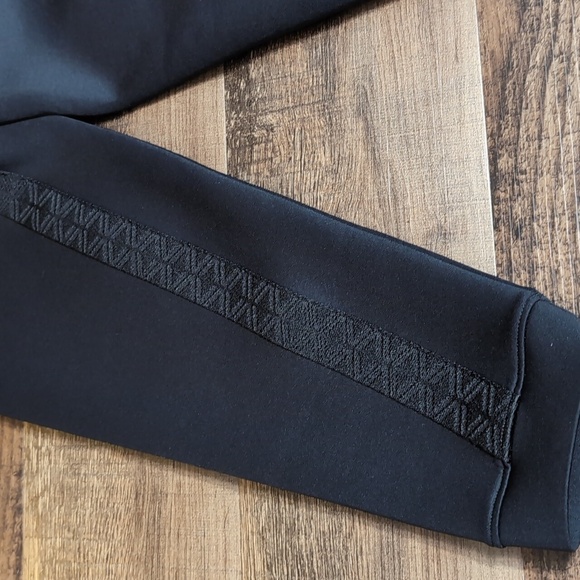 Under Armour UA Steph Curry Hooded 1/2 Zip Track Jacket Size XL In Black - Picture 6 of 16